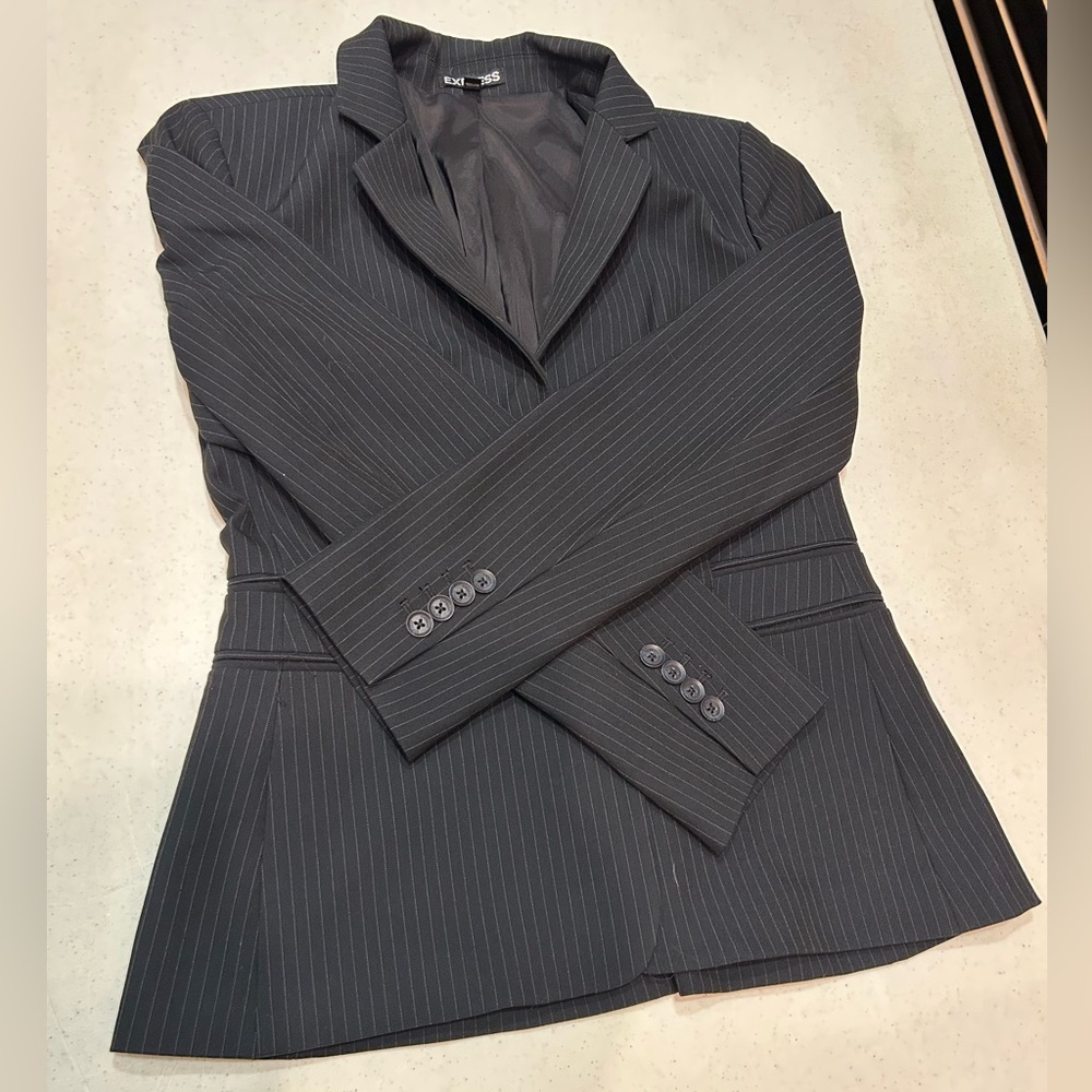 (8) EXPRESS Women’s Suit Jacket Dark Gray Striped